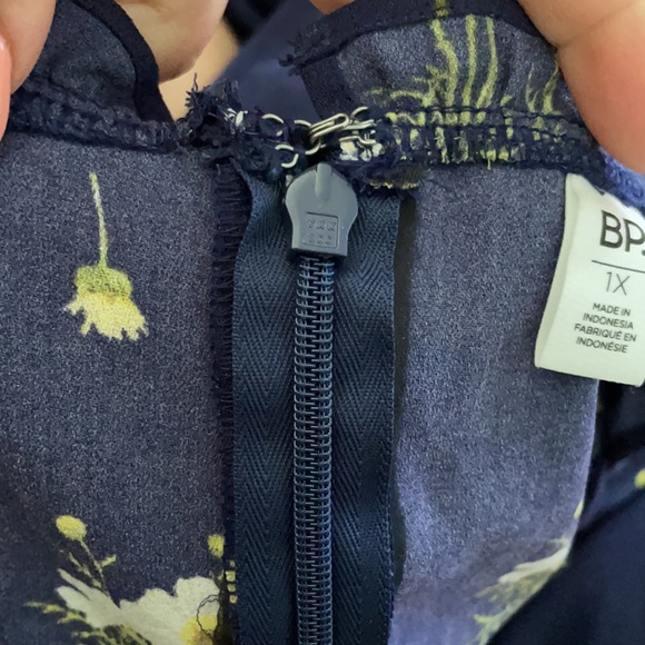 NWOT BP Ruffle Trim Floral Print MIDI Dress - Picture 4 of 10